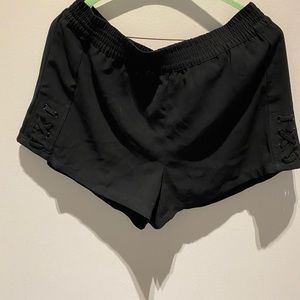 Cute black shorts by Leit